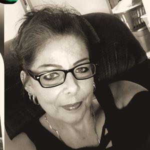 Meet your Posher, Teresa